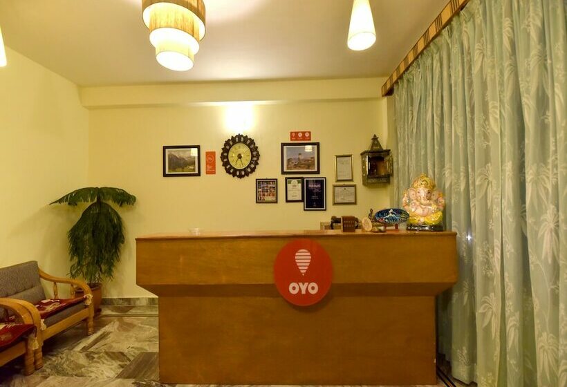 هتل The Manali Lodge By Oyo Rooms