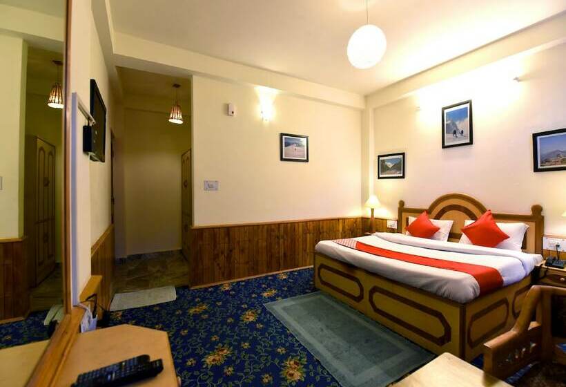هتل The Manali Lodge By Oyo Rooms