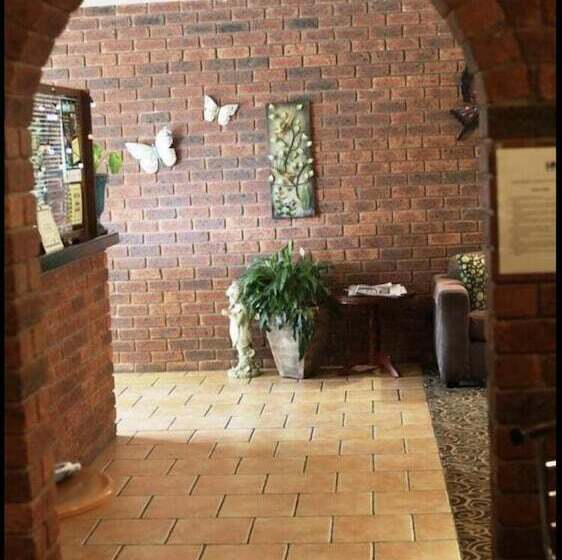 모텔 Condobolin Motor Inn