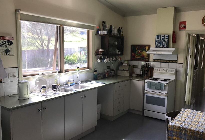 پانسیون Port Campbell Guesthouse & Flash Packers