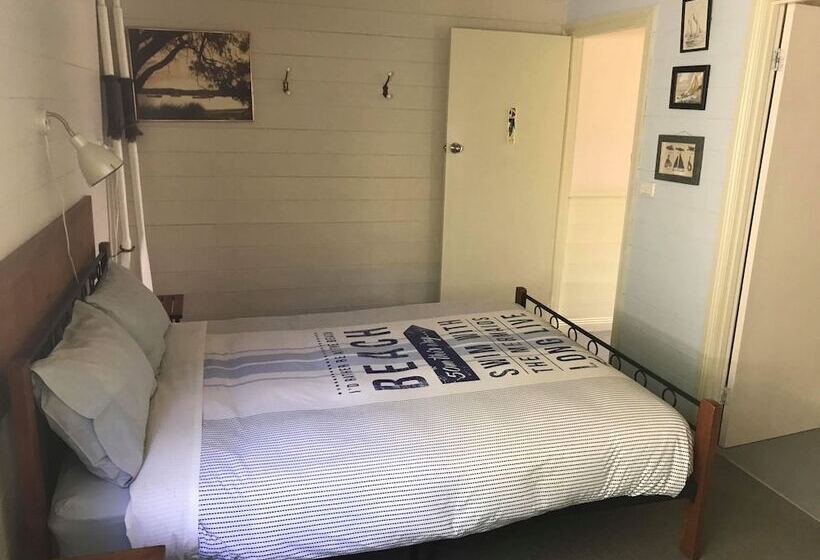 پانسیون Port Campbell Guesthouse & Flash Packers