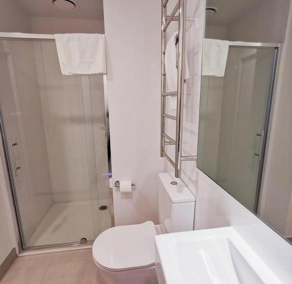 Seaview Penthouse With Free Parking