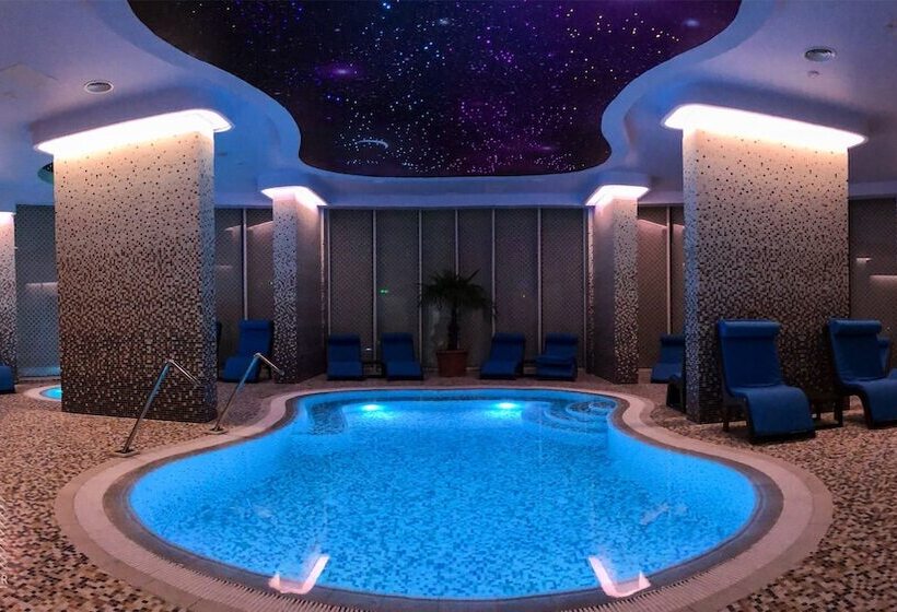 Mamaia White Tower