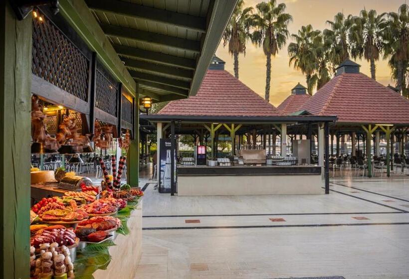 Adora Hotel & Resort