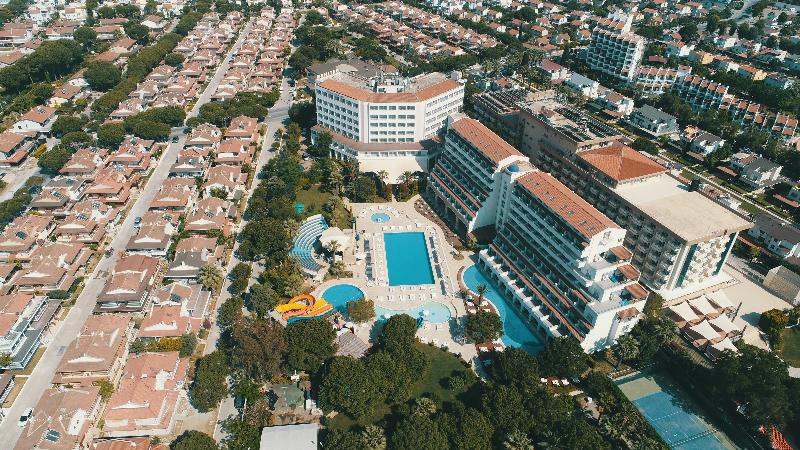 Batihan Beach Resort & Spa  24h All Inclusive