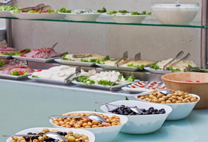 Fotos del hotel Azade:  12