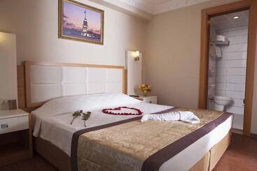Fotos del hotel Baron:  4