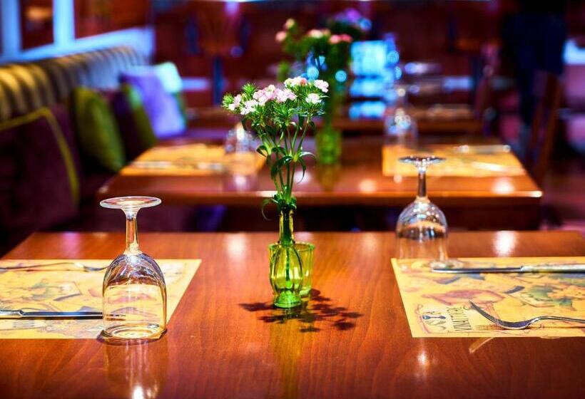 Fotos del hotel Feronya:  16