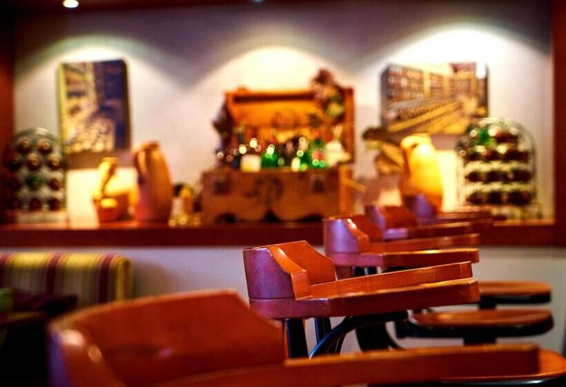 Fotos del hotel Feronya:  18