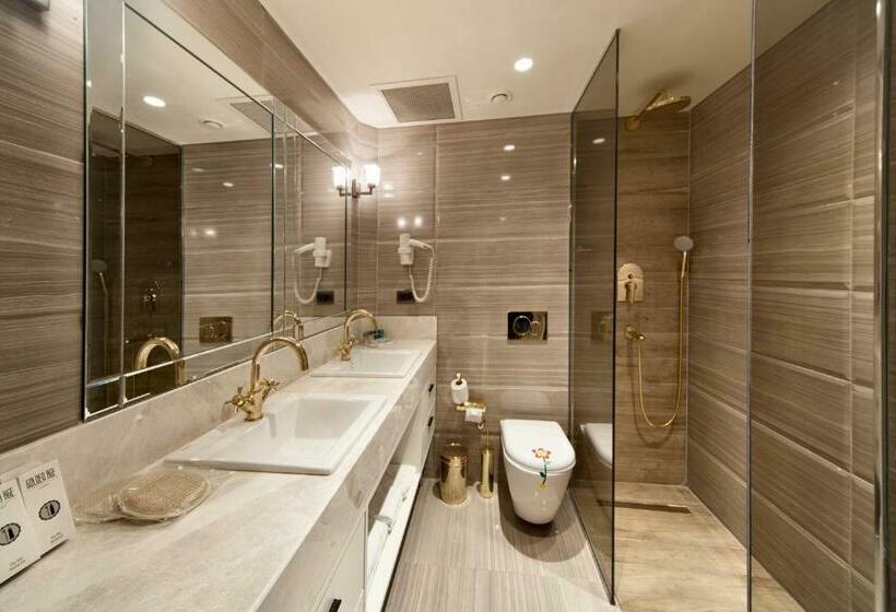 Fotos del hotel Golden Age  & Spa:  49