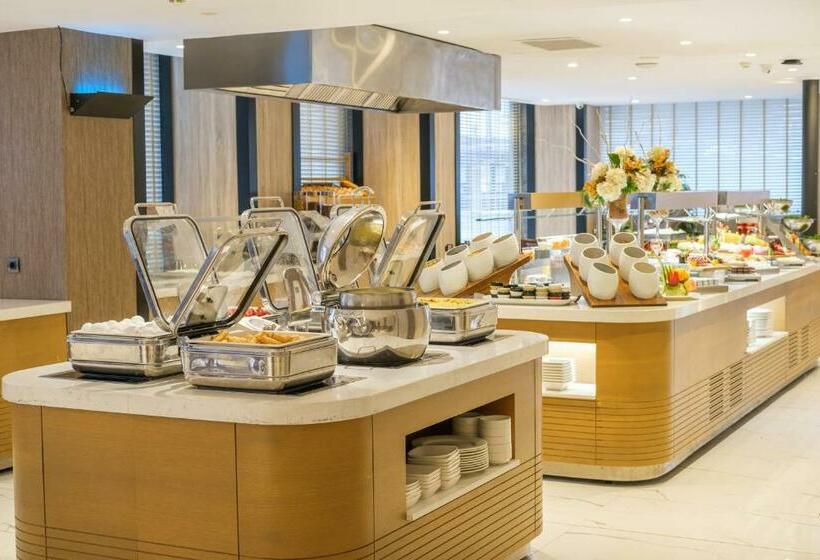 Fotos del hotel Golden Age  & Spa:  59