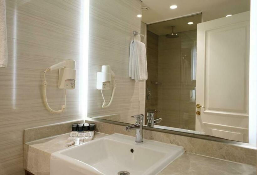 Fotos del hotel Golden Age  & Spa:  48