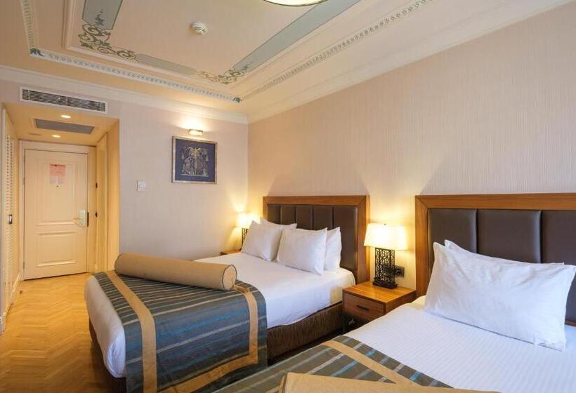 Fotos del hotel Golden Age  & Spa:  5