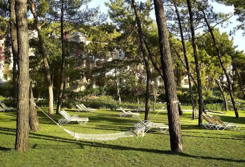 هتل Hapimag Resort Sea Garden