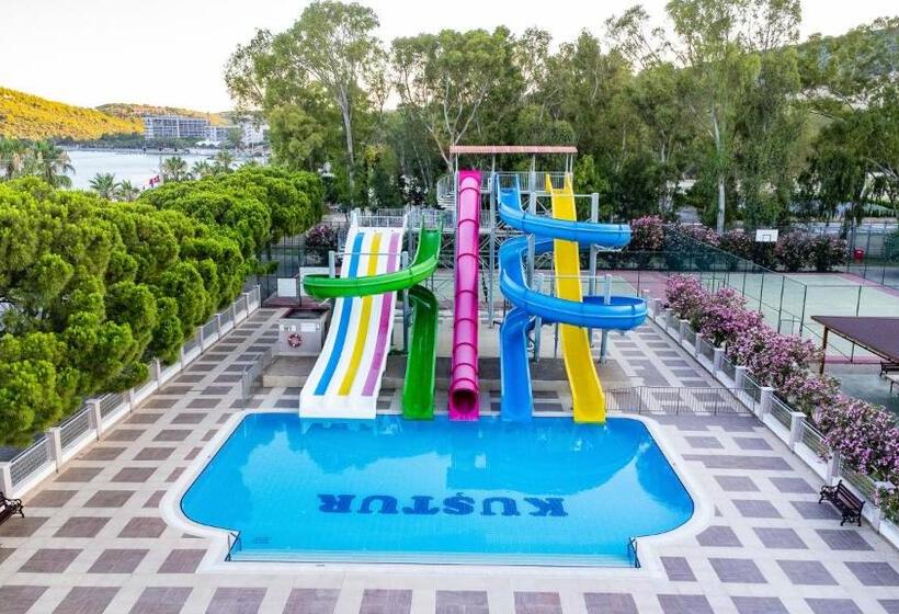 هتل Kustur Club Holiday Village  All Inclusive