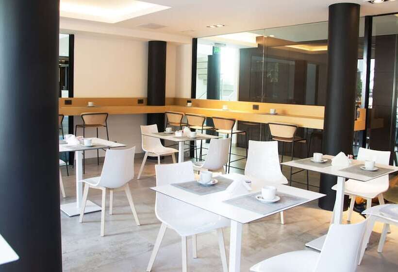 Fotos del hotel La Capilla  Punta Del Este:  16