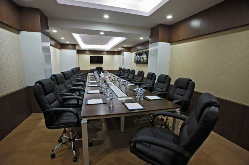 فندق Oceanic Khorfakkan Resort & Spa