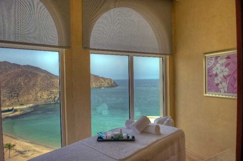 فندق Oceanic Khorfakkan Resort & Spa
