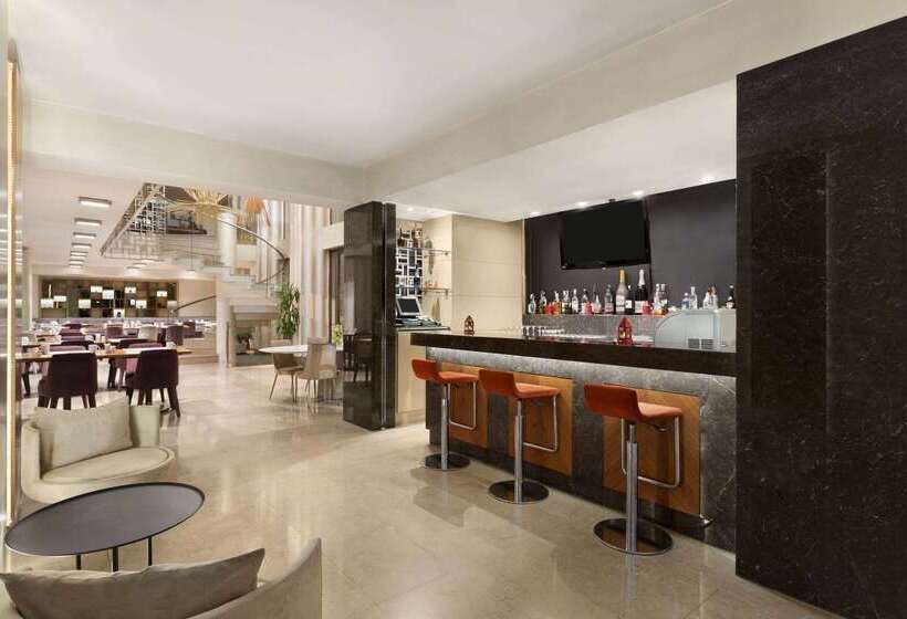 فندق Ramada By Wyndham Istanbul Grand Bazaar