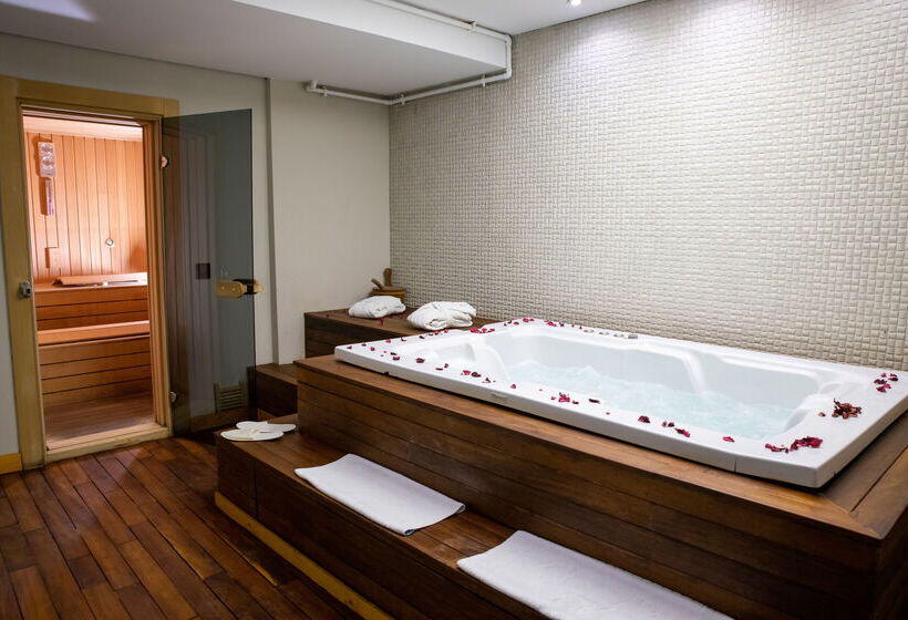 Fotos del hotel Ramada Istanbul Grand Bazaar:  9