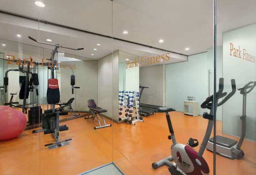 Fotos del hotel Ramada Istanbul Grand Bazaar:  36