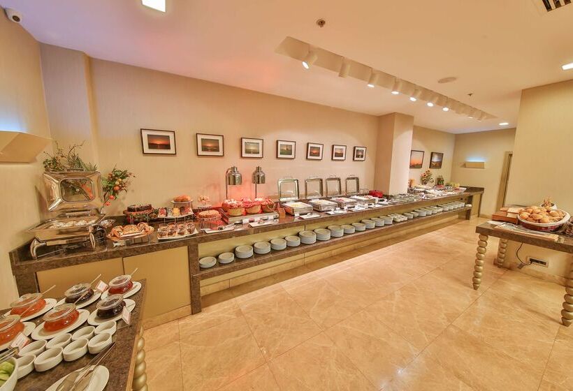 هتل Ramada By Wyndham İstanbul Taksim