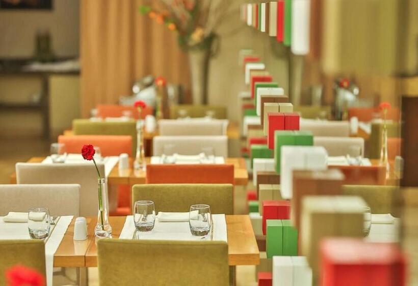 هتل Ramada By Wyndham İstanbul Taksim
