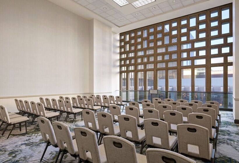 בית מלון כפרי Sheraton Denver Downtown