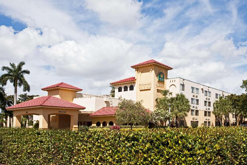 فندق Wyndham Garden Montevideo Carrasco