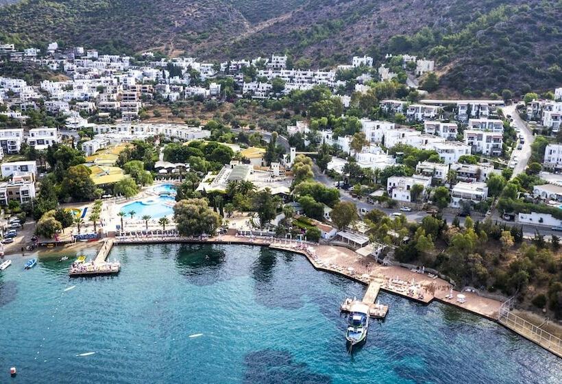 Labranda Tmt Bodrum Resort  All Inclusive