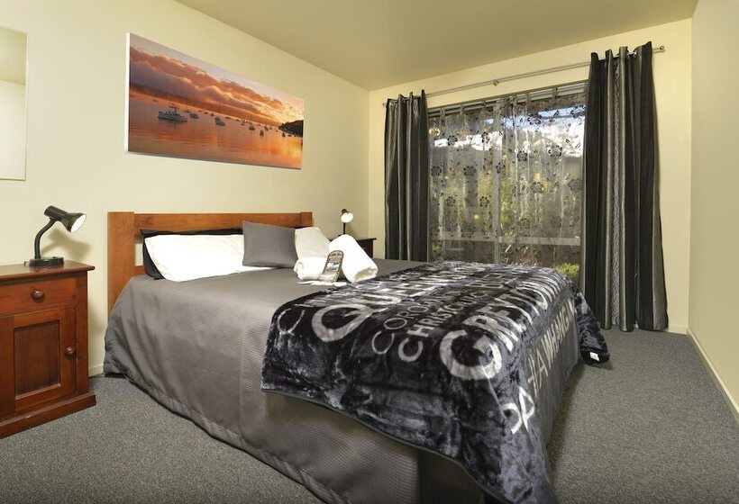 هاستل Tombstone Motel, Lodge & Backpackers