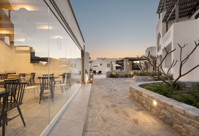 Melidron Hotel & Suites