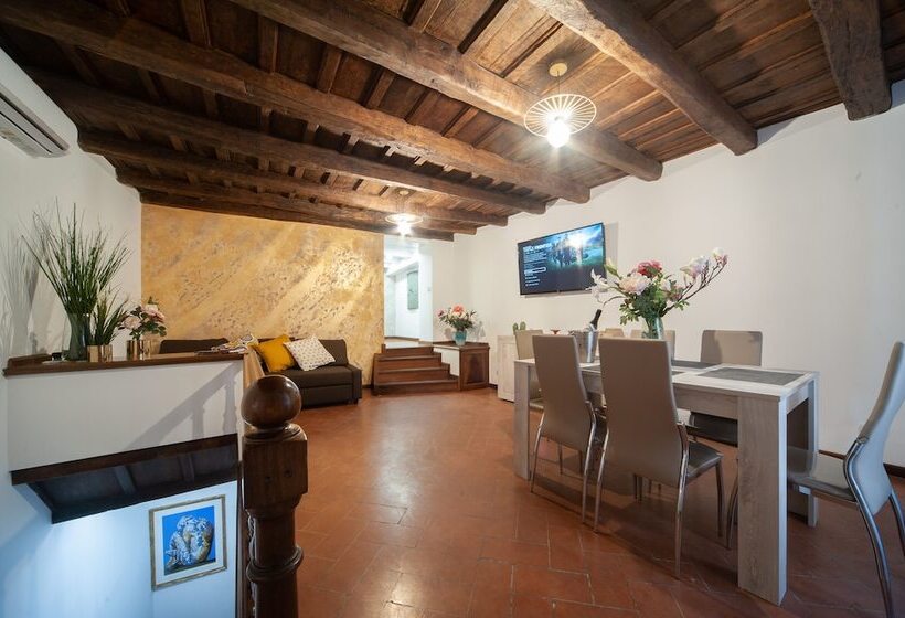 پانسیون Starhome Navona