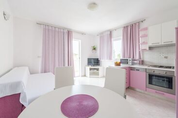 Apartmani Nikolina