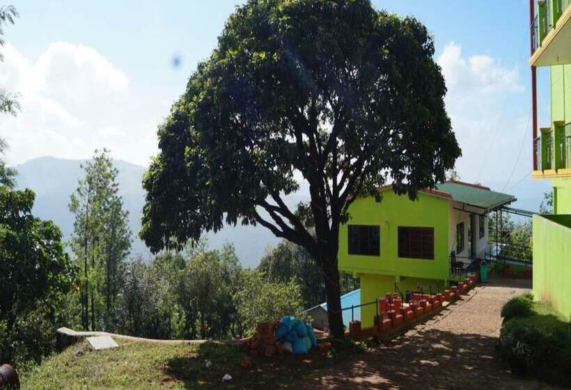 Green Woods Resort