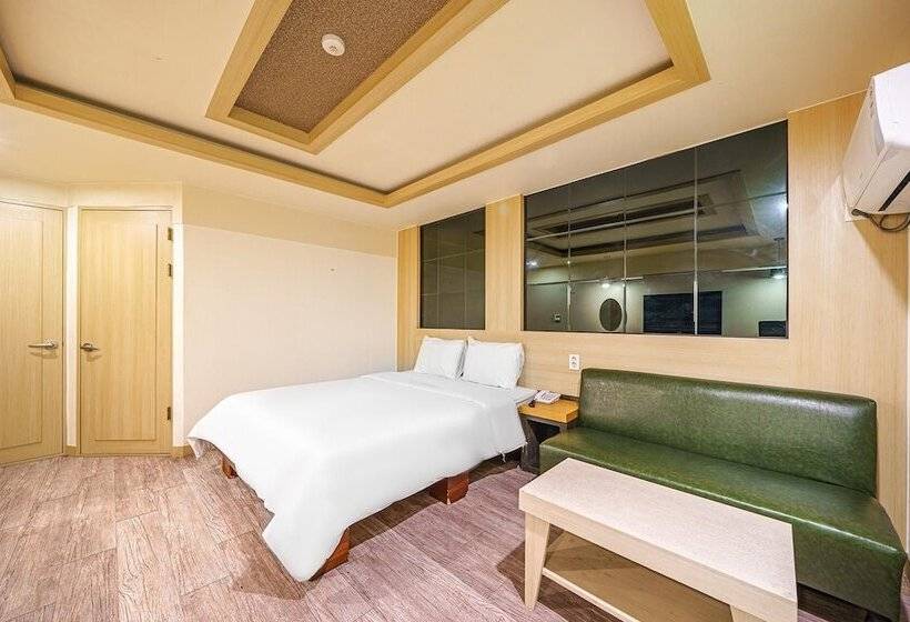 هتل Iksan Inn