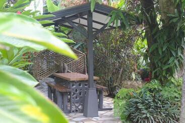 Nid Aigle Lodge