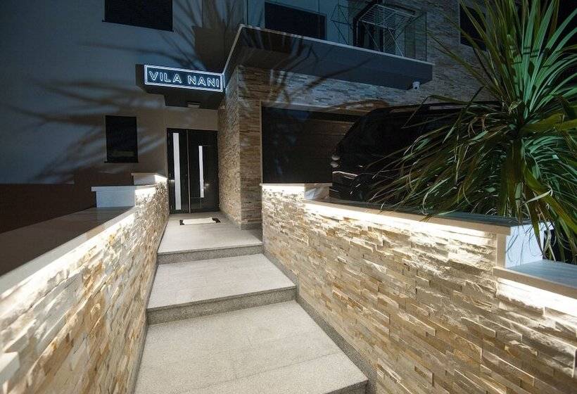 پانسیون Villa Nani