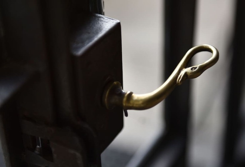 호텔 Albergo Real Castello