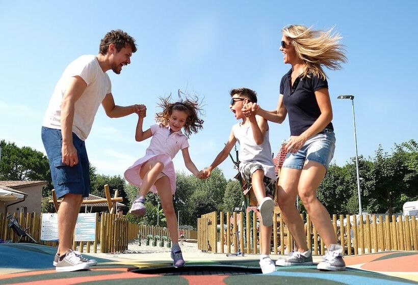 هتل Piani Di Clodia Holidaypark
