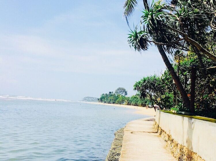 هتل Sath Villa Naadi Ayurveda Resort