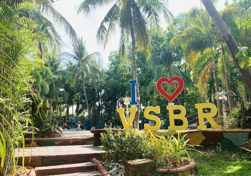 هتل Villa Soledad Beach Resort