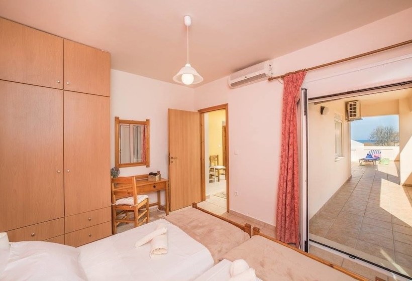 Mini Art Apartment