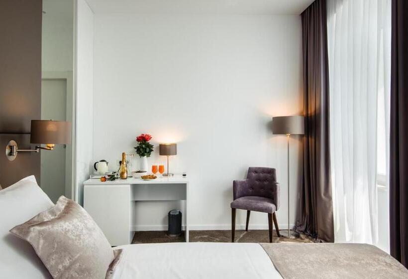 پانسیون Dream Luxury Rooms