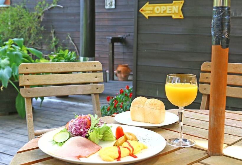 پانسیون Forest Resort Cosmos