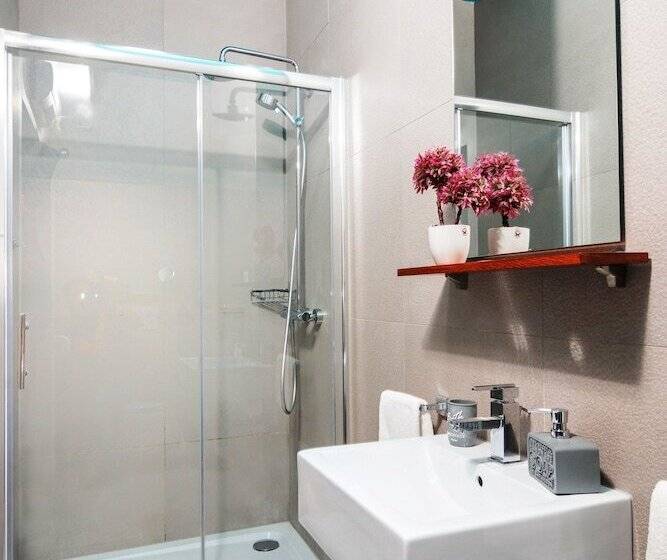 پانسیون Riva Luxury Rooms