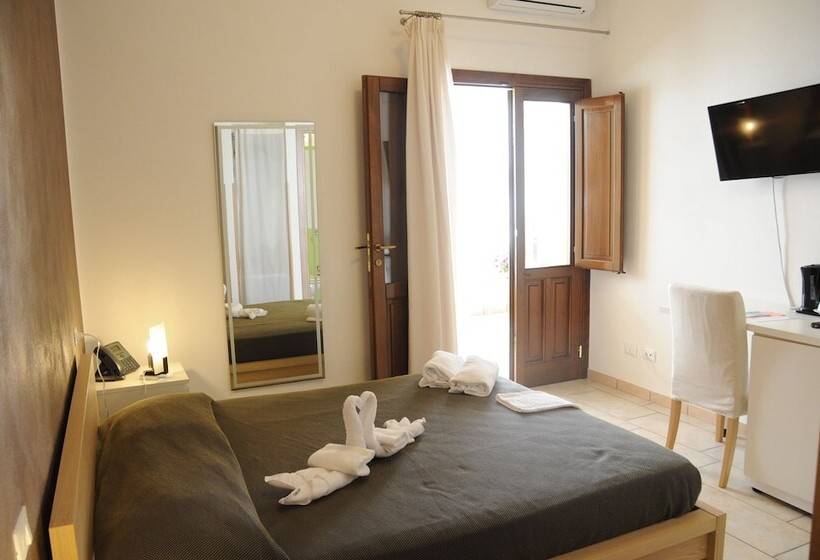 پانسیون Rooms And Breakfast Zefiro