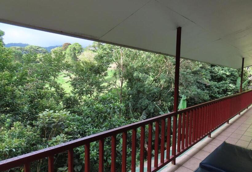تختخواب و صبحانه Hospedaje Mariposa