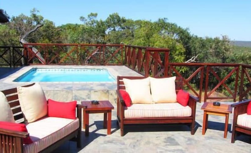 فندق Dinkweng Safari Lodge