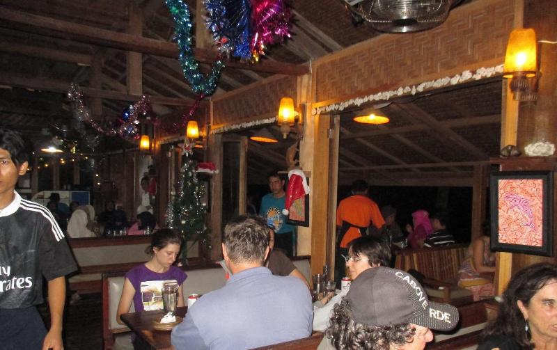 هتل Freddies Santai Sumurtiga